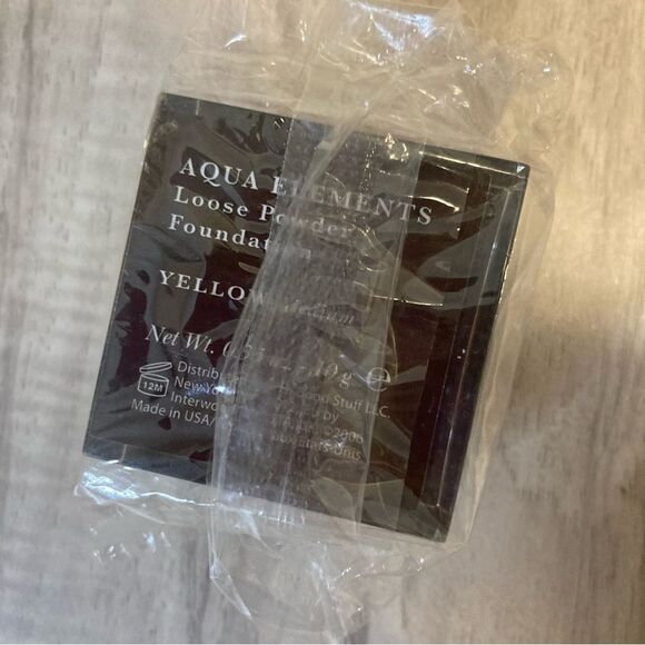 NWOT Mixed Makeup  Bundle - Picture 9 of 10